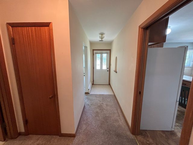 2005 8TH Street, East Moline, IL 61244