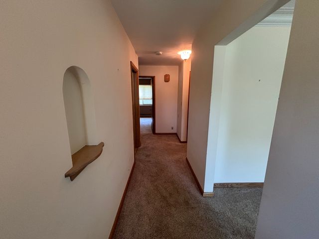 2005 8TH Street, East Moline, IL 61244