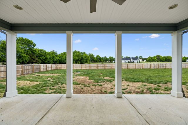 185 Flat Woods Rd, Lebanon, TN 37090