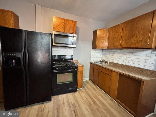 24 KLAG, Trenton, NJ 08611
