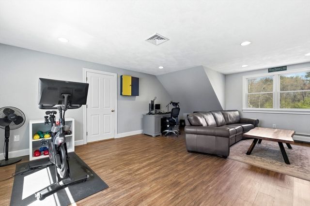 14 Stoney Stream Ln, Littleton, MA 01460