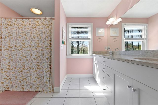 14 Stoney Stream Ln, Littleton, MA 01460