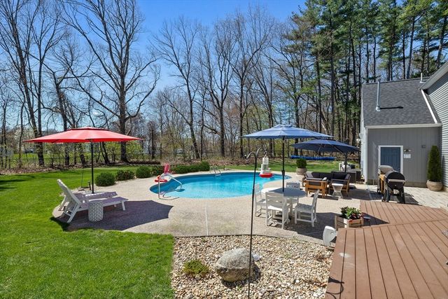 14 Stoney Stream Ln, Littleton, MA 01460