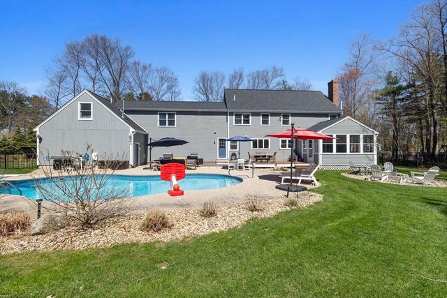 14 Stoney Stream Ln, Littleton, MA 01460