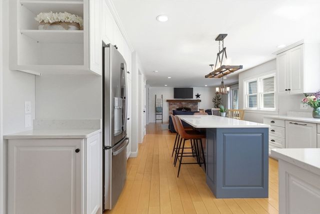 14 Stoney Stream Ln, Littleton, MA 01460