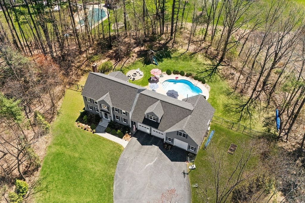 14 Stoney Stream Ln, Littleton, MA 01460