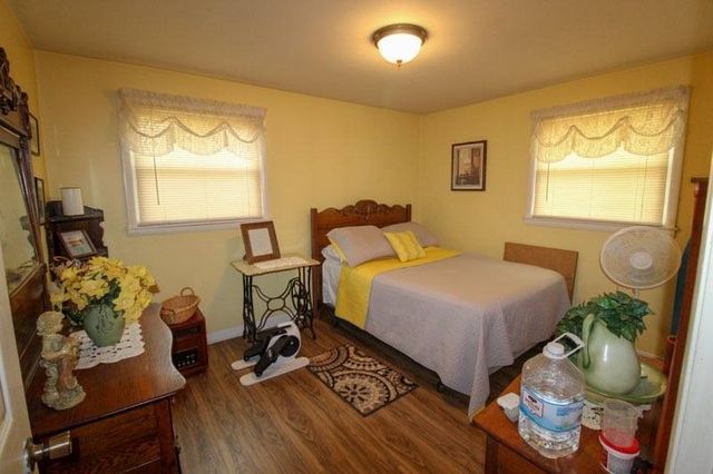 1800 Meadowbrook Dr, Springfield, TN 37172