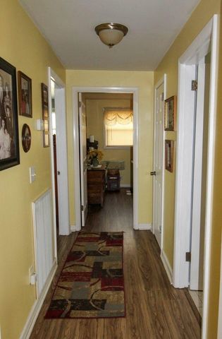 1800 Meadowbrook Dr, Springfield, TN 37172