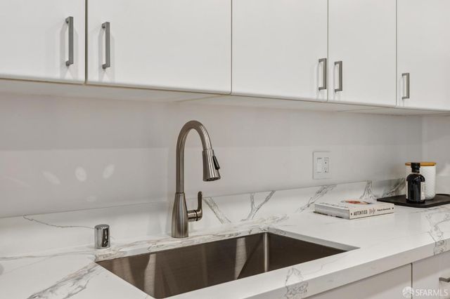 111 Chestnut Street 303, San Francisco, CA 94111