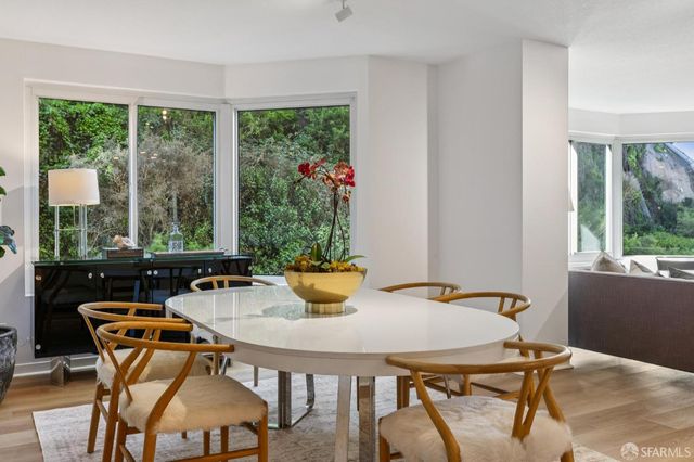 111 Chestnut Street 303, San Francisco, CA 94111