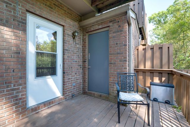 308 Hickory Pl, Nashville, TN 37214