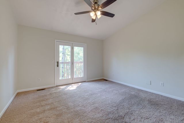 308 Hickory Pl, Nashville, TN 37214