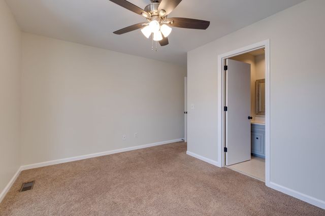 308 Hickory Pl, Nashville, TN 37214