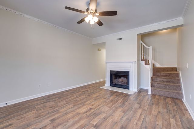 308 Hickory Pl, Nashville, TN 37214