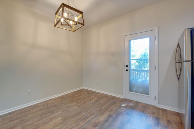 308 Hickory Pl, Nashville, TN 37214