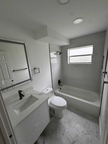 216 Tuscany D, Delray Beach, FL 33446