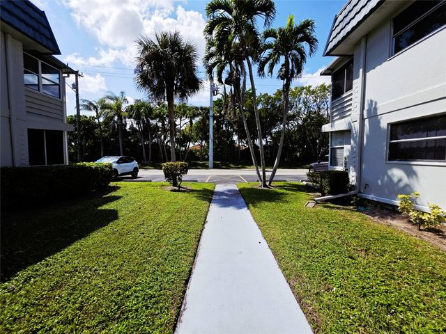 216 Tuscany D, Delray Beach, FL 33446
