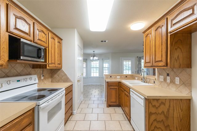 221 Codybug Road, Abilene, TX 79602