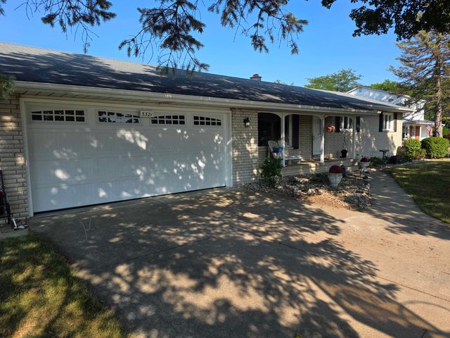 5321 Rosa Court, Swartz Creek, MI 48473