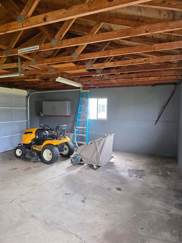 5321 Rosa Court, Swartz Creek, MI 48473