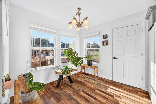 195 Long Rd, Charlotte, TN 37036