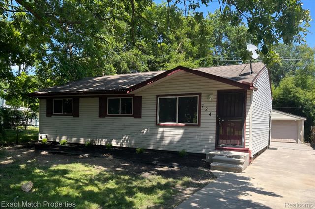 724 Parkwood Avenue, Pontiac, MI 48340