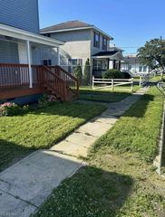206 Oak ST, Suffolk, VA 23434