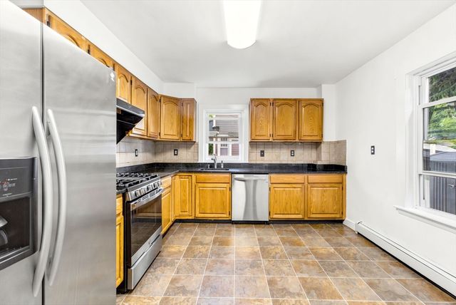23 Shepard Ct U23, Winchester, MA 01890