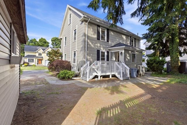 23 Shepard Ct U23, Winchester, MA 01890