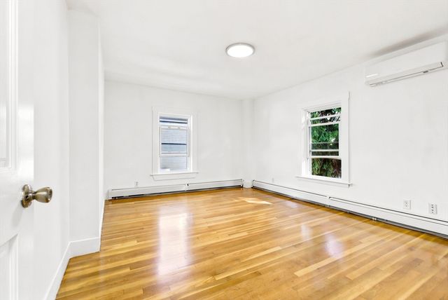 23 Shepard Ct U23, Winchester, MA 01890