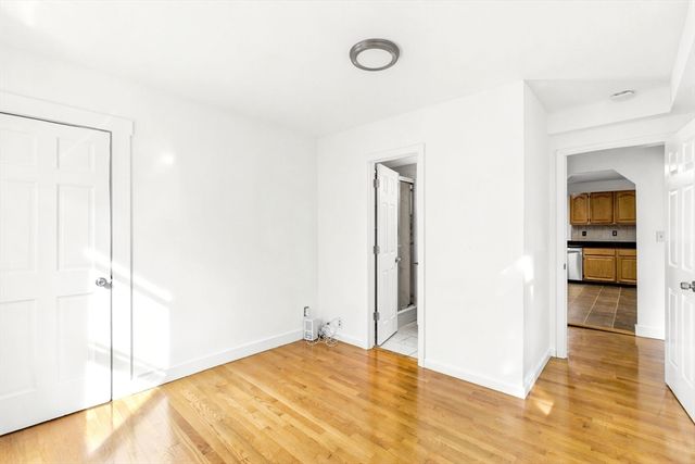 23 Shepard Ct U23, Winchester, MA 01890