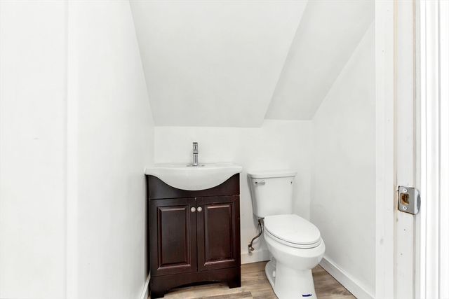23 Shepard Ct U23, Winchester, MA 01890