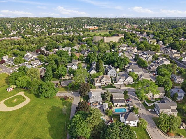 23 Shepard Ct U23, Winchester, MA 01890