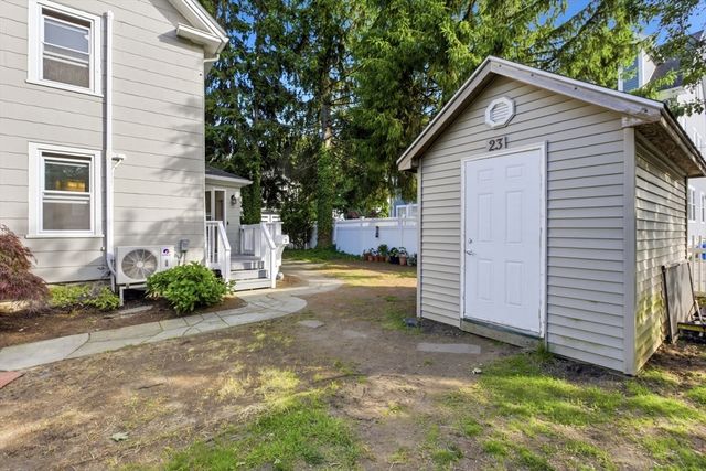 23 Shepard Ct U23, Winchester, MA 01890