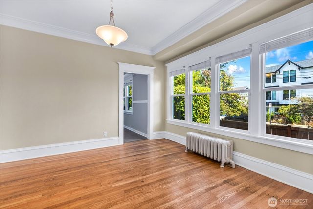 256 NE 50th Street, Seattle, WA 98105