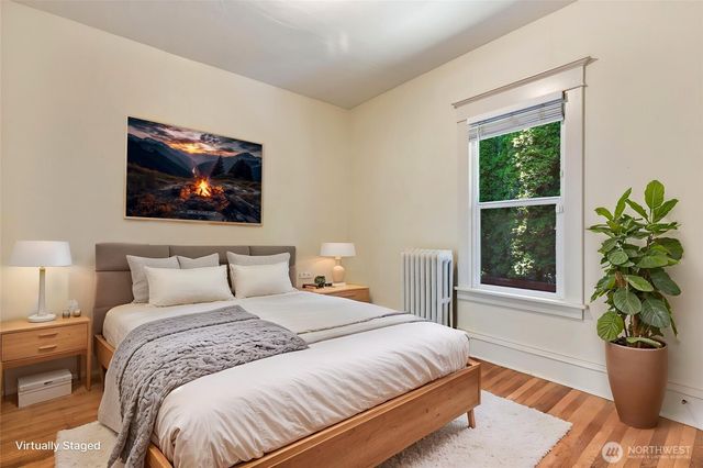 256 NE 50th Street, Seattle, WA 98105