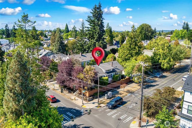 256 NE 50th Street, Seattle, WA 98105
