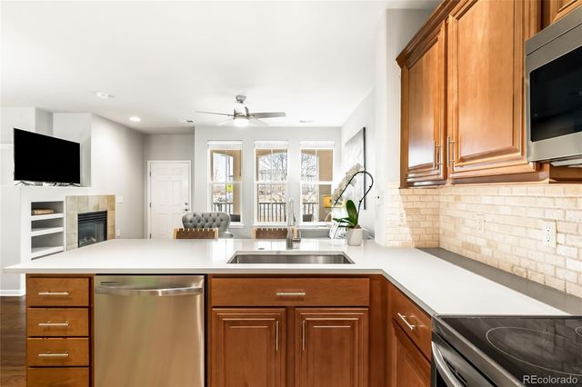 2388 N Xanthia Way 102, Denver, CO 80238