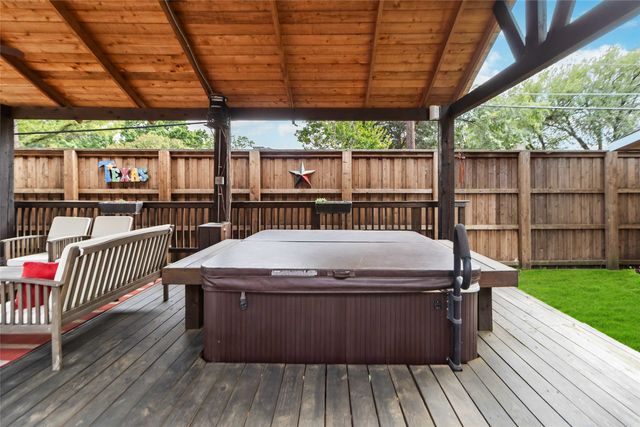 5818 Meadowick Lane, Dallas, TX 75227