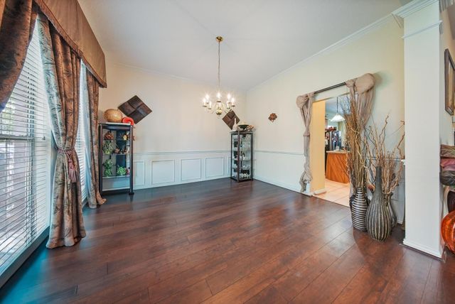10003 Brookshore Ln, Pearland, TX 77584
