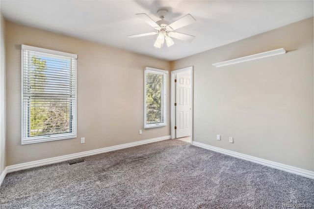 2154 S Parfet Drive, Lakewood, CO 80227