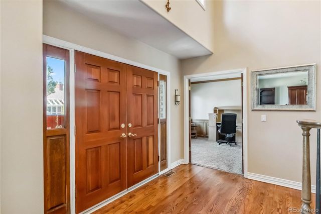 2154 S Parfet Drive, Lakewood, CO 80227