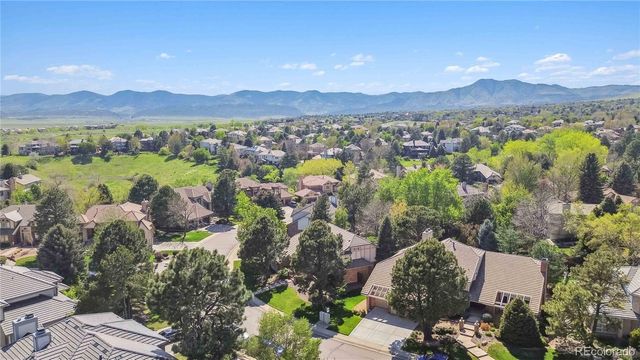 2154 S Parfet Drive, Lakewood, CO 80227