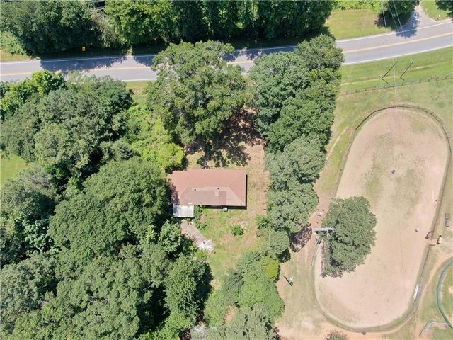 8916 Highway 166, Winston, GA 30187