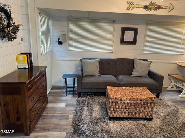4229 E Parkway #146, Gatlinburg, TN 37738