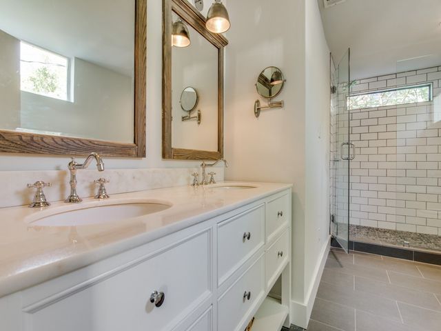 6307 Palo Pinto Avenue, Dallas, TX 75214