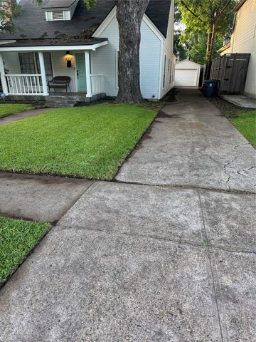 6307 Palo Pinto Avenue, Dallas, TX 75214