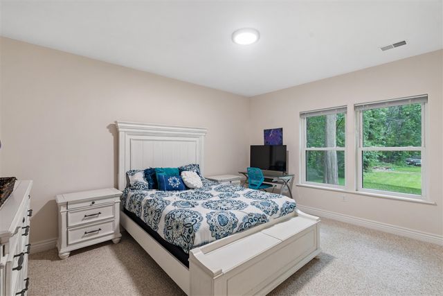 3439 Michael Lane, Saint Joseph, MI 49085