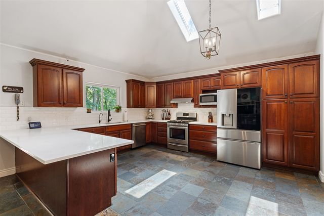 3439 Michael Lane, Saint Joseph, MI 49085