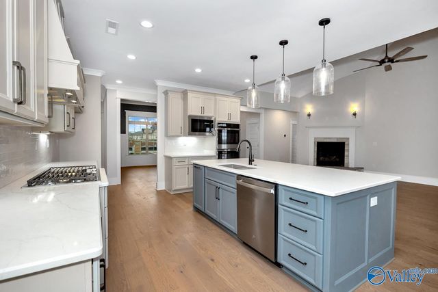 105 Trackside Trail, Huntsville, AL 35811